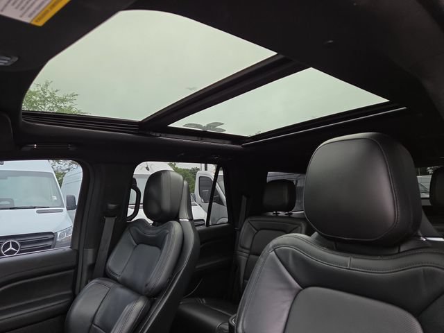 Used 2021 Lincoln Navigator Reserve w/ Luxury Package AWD/4WD image 27