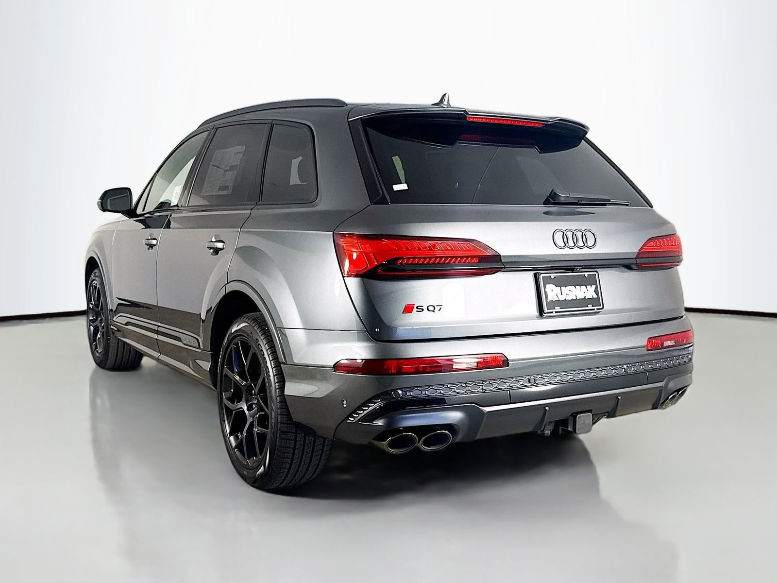 New 2026 Audi SQ7 Premium Plus AWD/4WD image 5