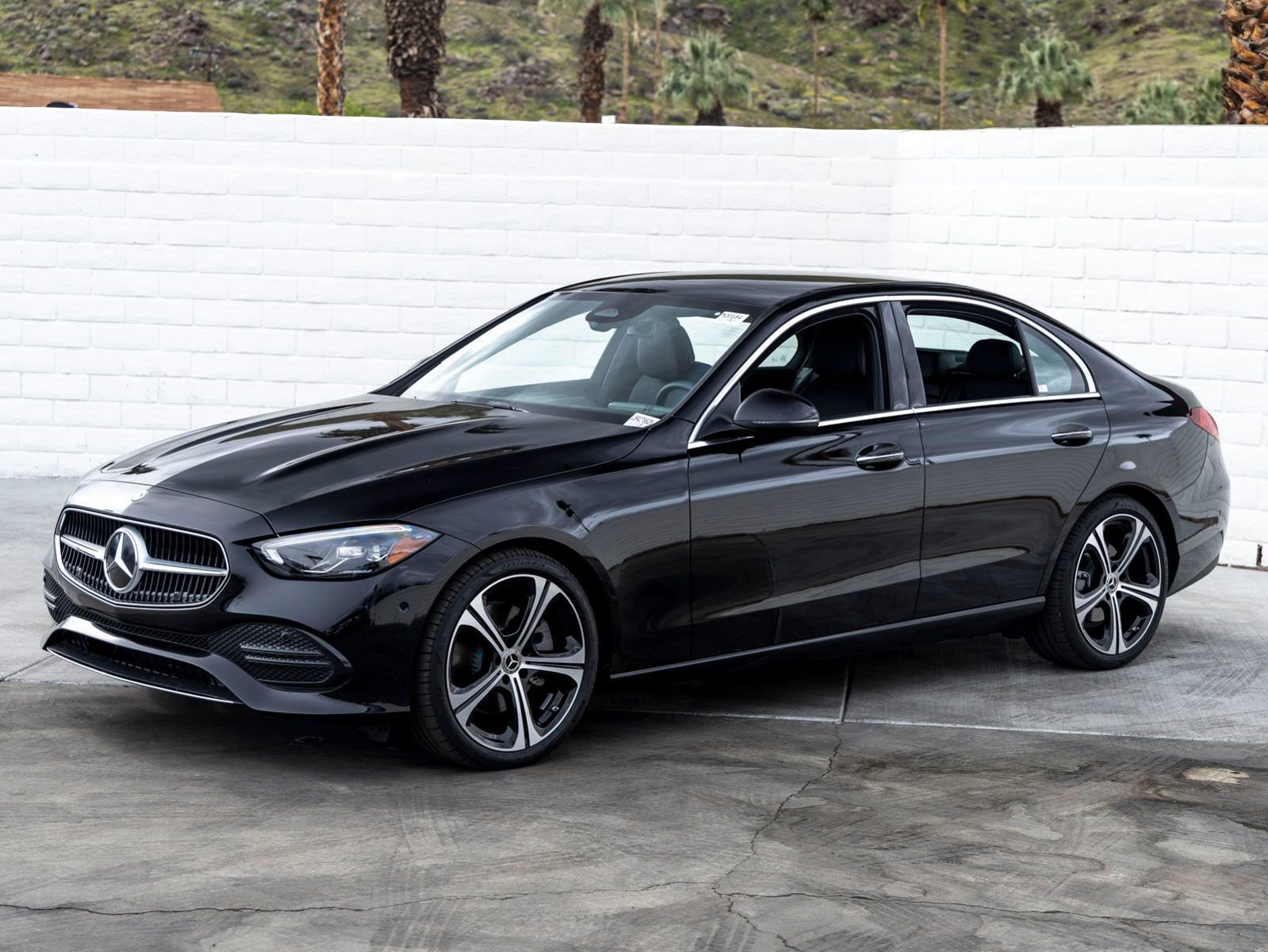 Used 2025 Mercedes-Benz C 300 Sedan image 5