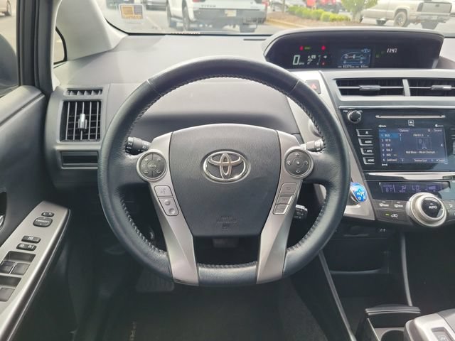 Used 2017 Toyota Prius V Five w/ Advanced Technology Package FWD image 10