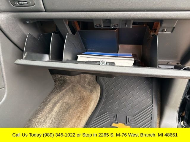 Used 2003 Chevrolet Avalanche 4x4 w/ Suspension Package, Off-Road image 33