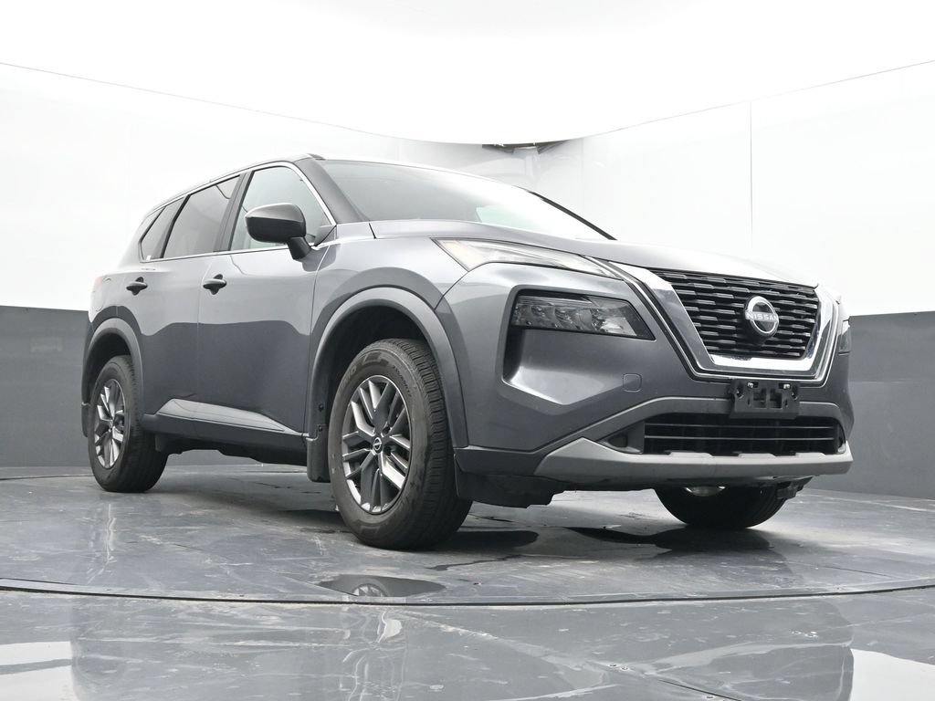 Used 2023 Nissan Rogue S AWD/4WD image 35