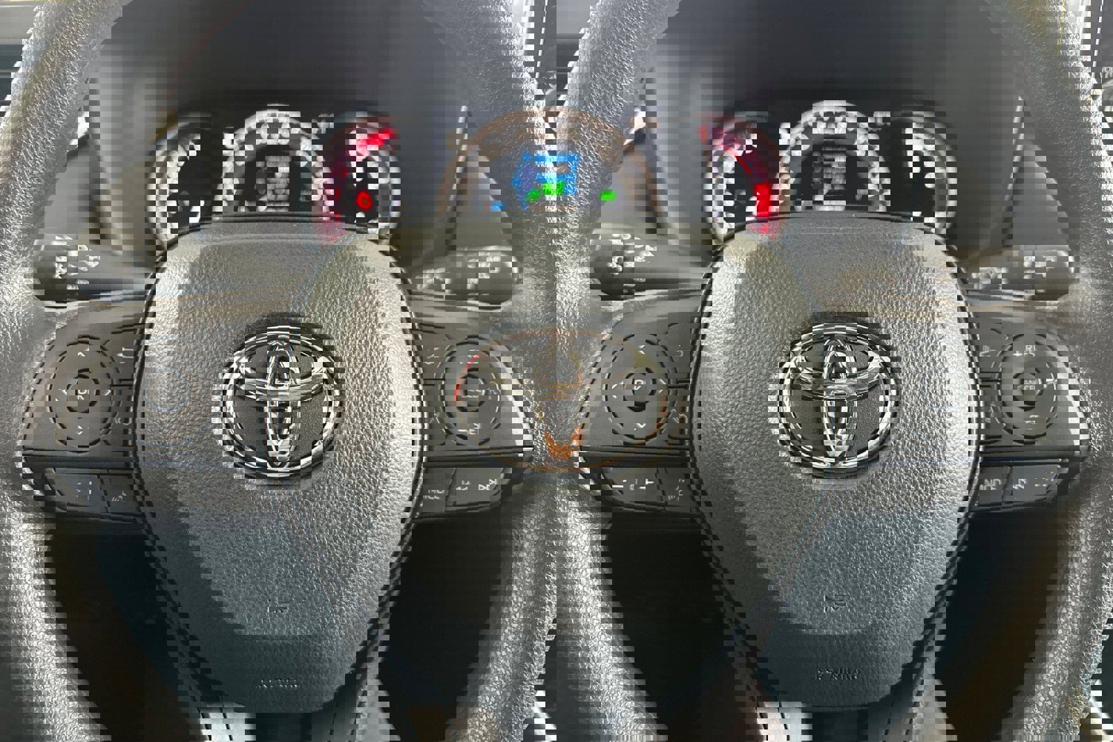 New 2025 Toyota RAV4 XLE image 26