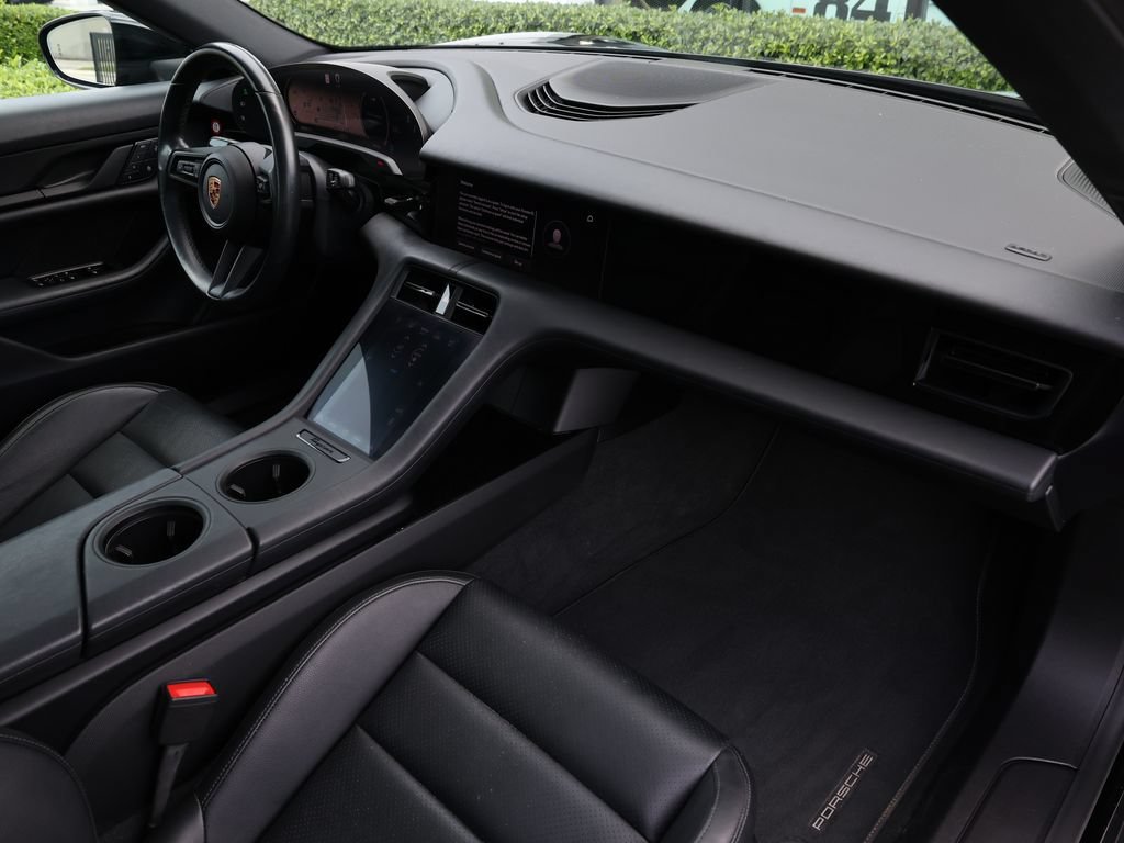 Used 2024 Porsche Taycan RWD image 20