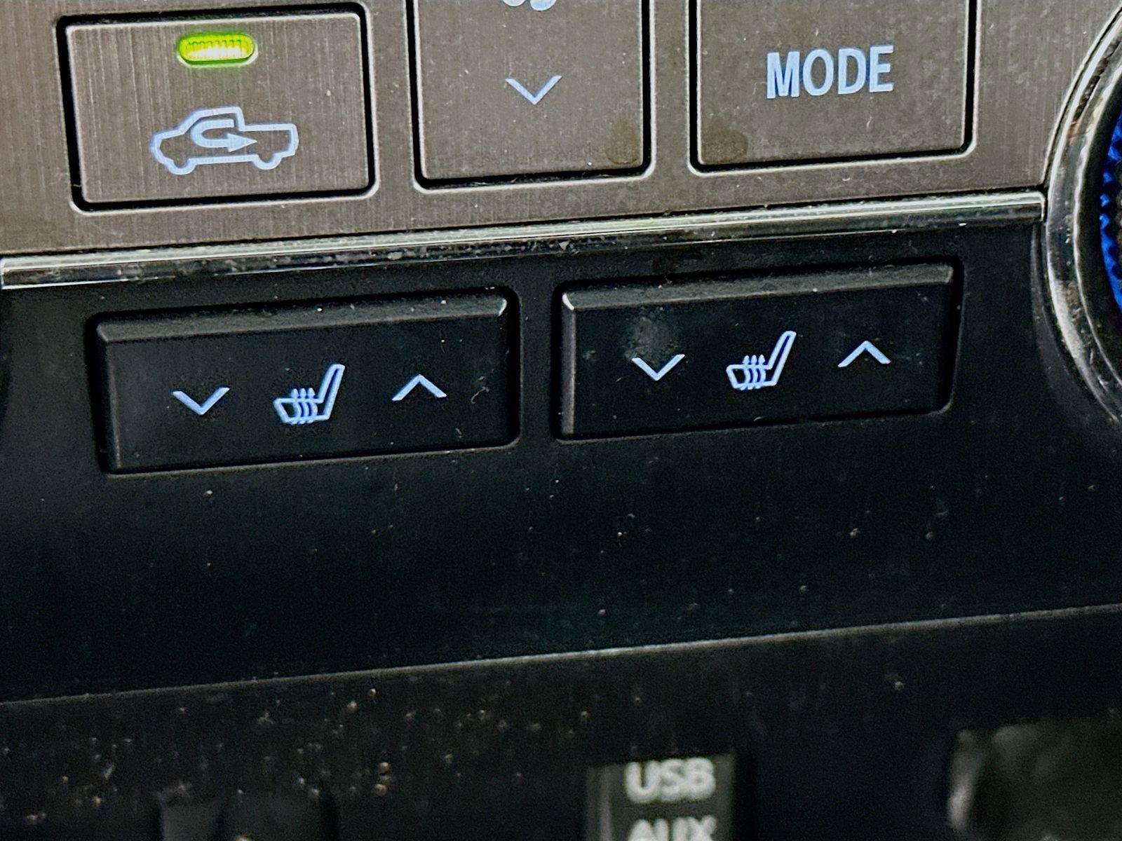 Used 2016 Toyota Tundra Limited w/ Limited Premium Package image 21