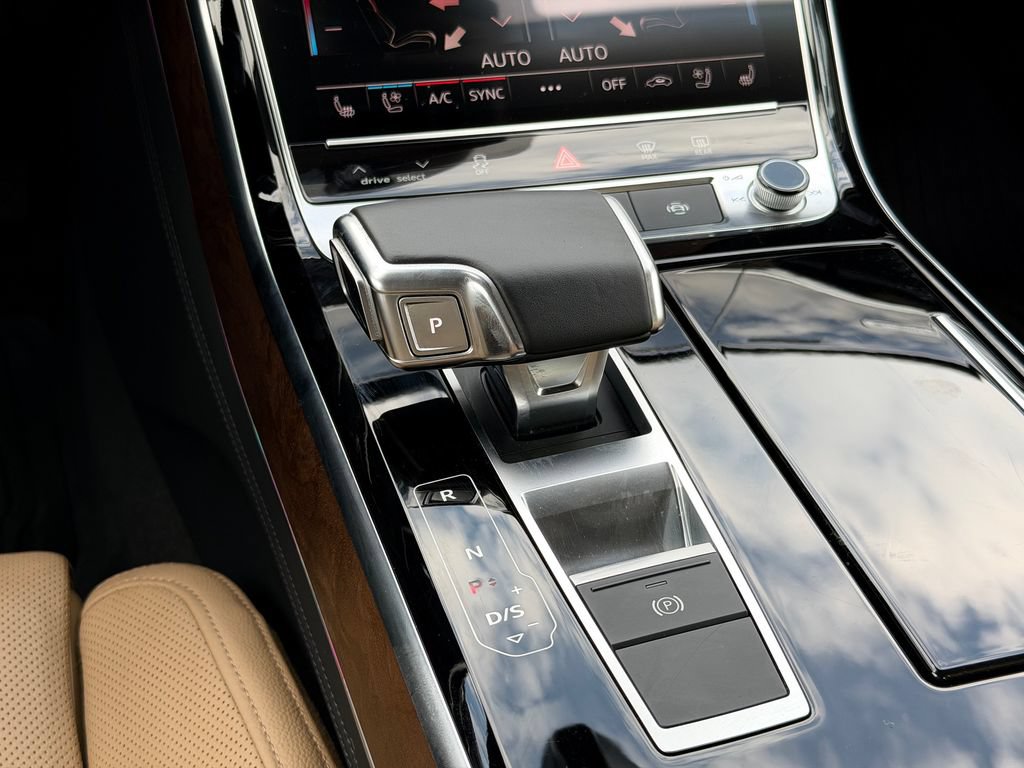 Used 2021 Audi A8 L 3.0T w/ Executive Plus Package AWD/4WD image 29