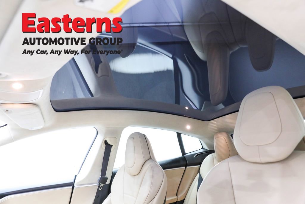 Used 2017 Tesla Model S 90D image 31