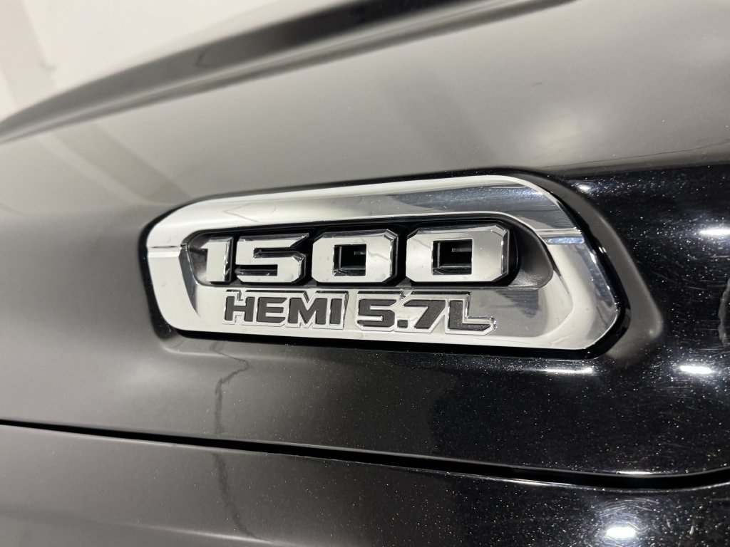 Used 2022 RAM 1500 Limited w/ Body-Colour Bumper Group AWD/4WD image 30