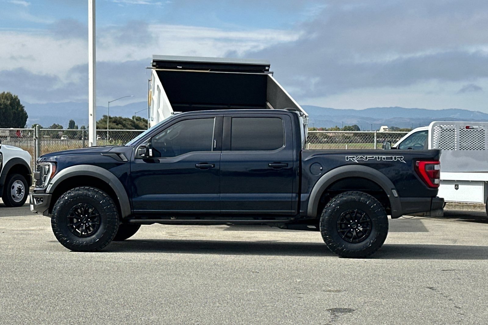 Used 2023 Ford F150 Raptor w/ Raptor 37 Performance Package AWD/4WD image 7