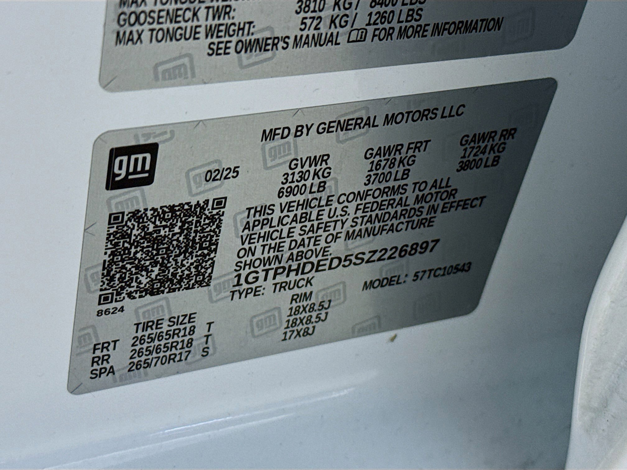 Used 2025 GMC Sierra 1500 SLT image 38