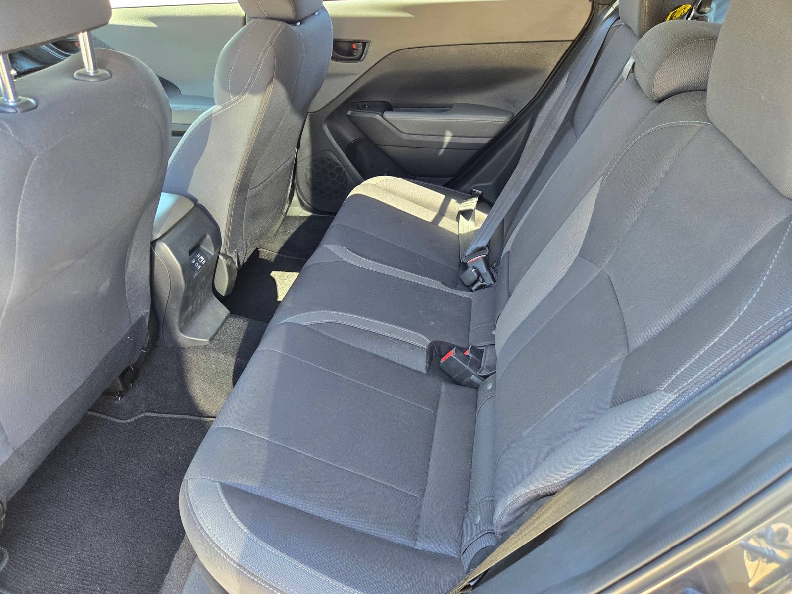 Used 2025 Subaru Crosstrek 2.5i Premium AWD/4WD image 9