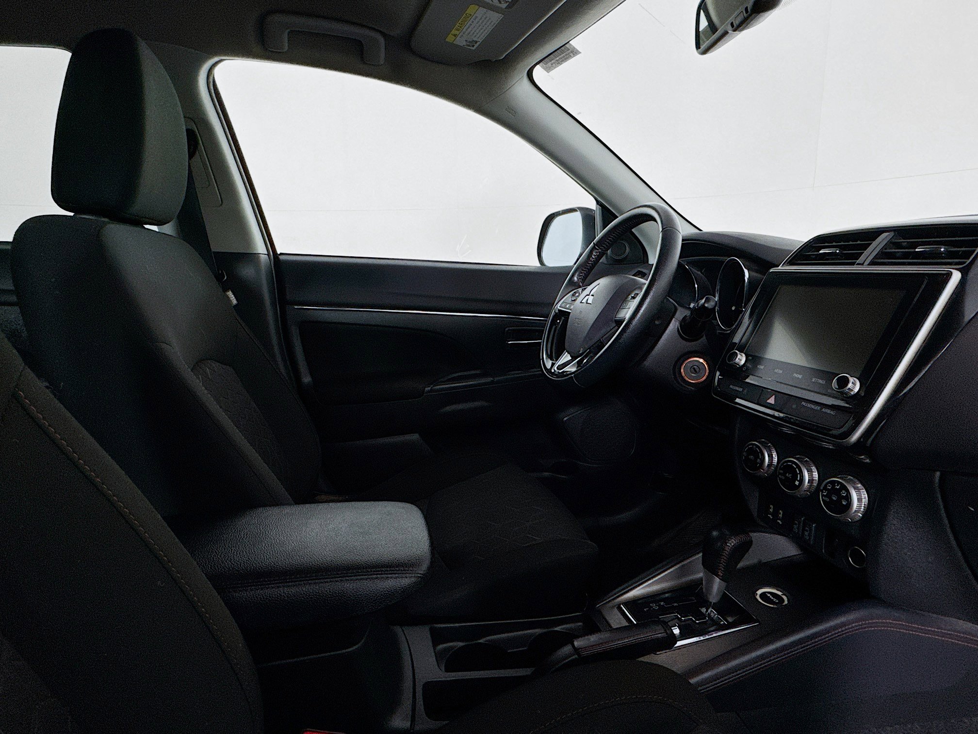 Used 2023 Mitsubishi Outlander Sport LE image 27