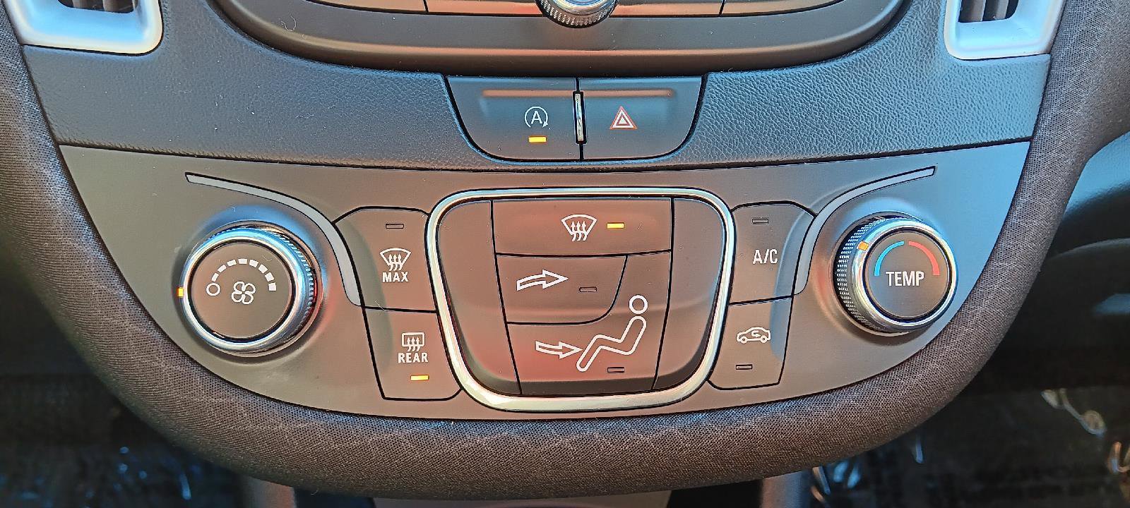 Used 2022 Chevrolet Malibu LS image 20