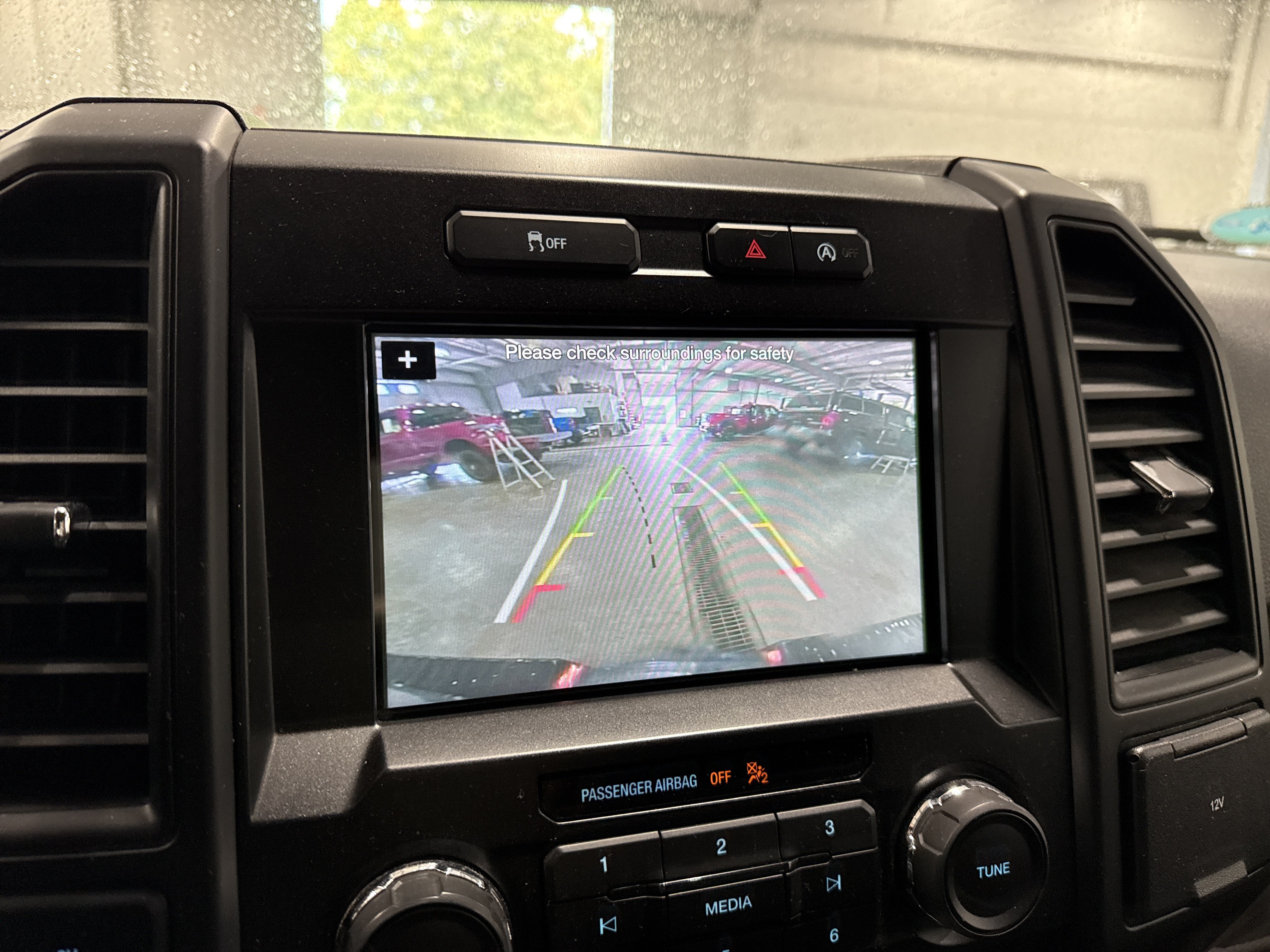 Used 2018 Ford F150 XL w/ Equipment Group 101A Mid AWD/4WD image 13