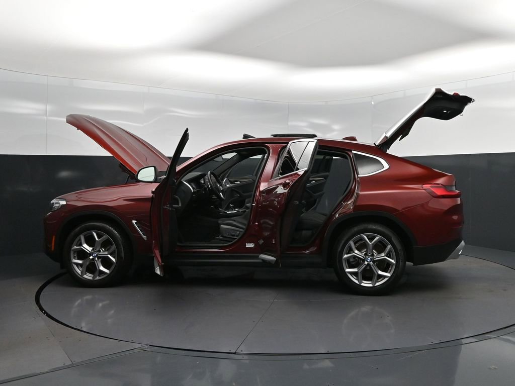 Certified 2025 BMW X4 xDrive30i AWD/4WD image 46