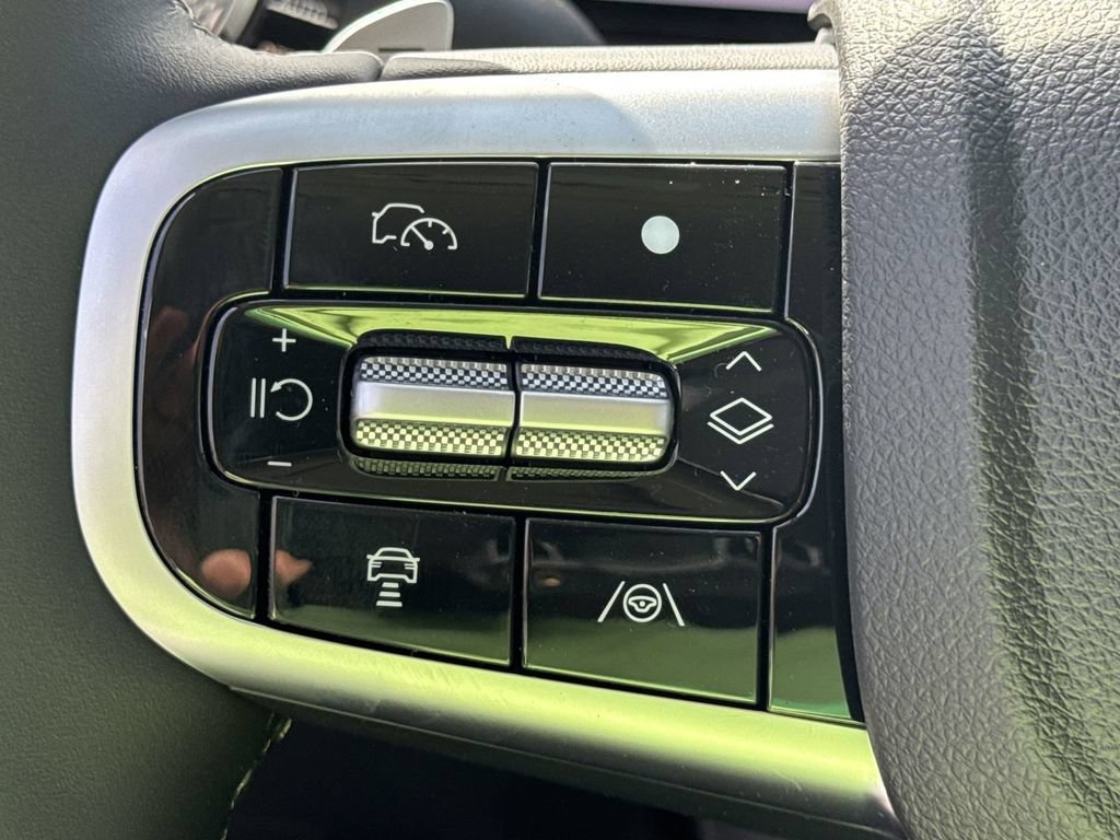 New 2025 Genesis GV80 2.5T Standard AWD/4WD image 26