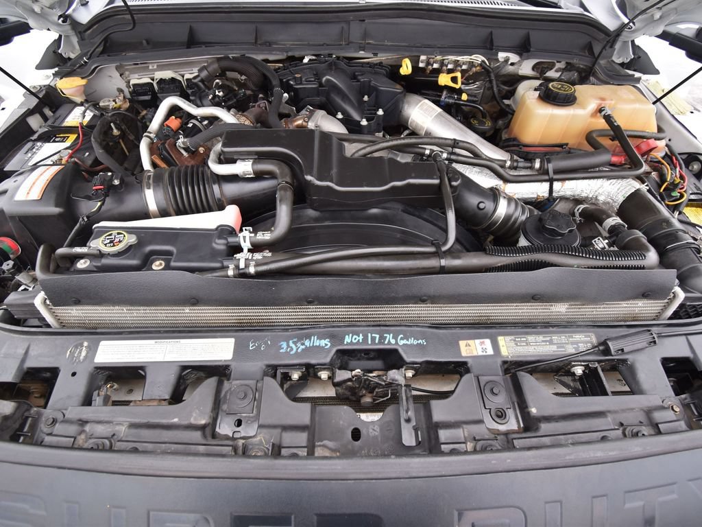 Used 2016 Ford F550 4x4 Regular Cab Super Duty image 53