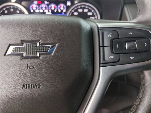 Used 2021 Chevrolet Suburban Z71 w/ Z71 Off-Road Package AWD/4WD image 30