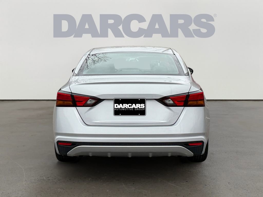 Used 2022 Nissan Altima 2.5 S FWD image 6