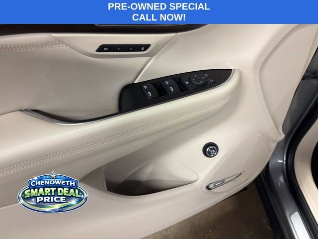 Used 2021 Buick Envision Avenir w/ Technology Package II image 8