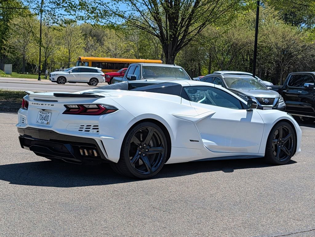 Used 2024 Chevrolet Corvette E-Ray AWD/4WD image 11