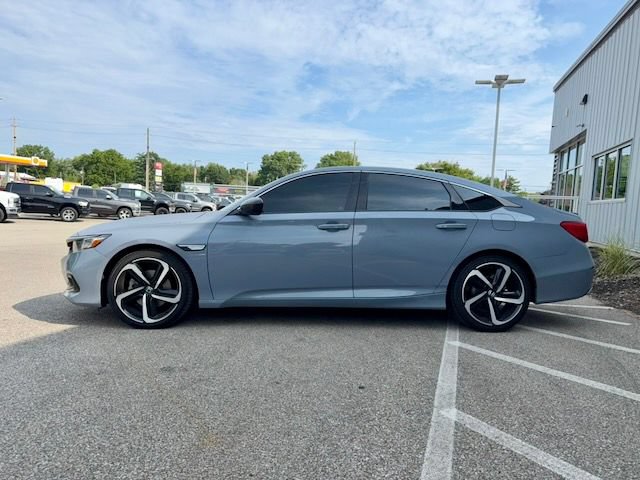 Used 2022 Honda Accord Sport image 4