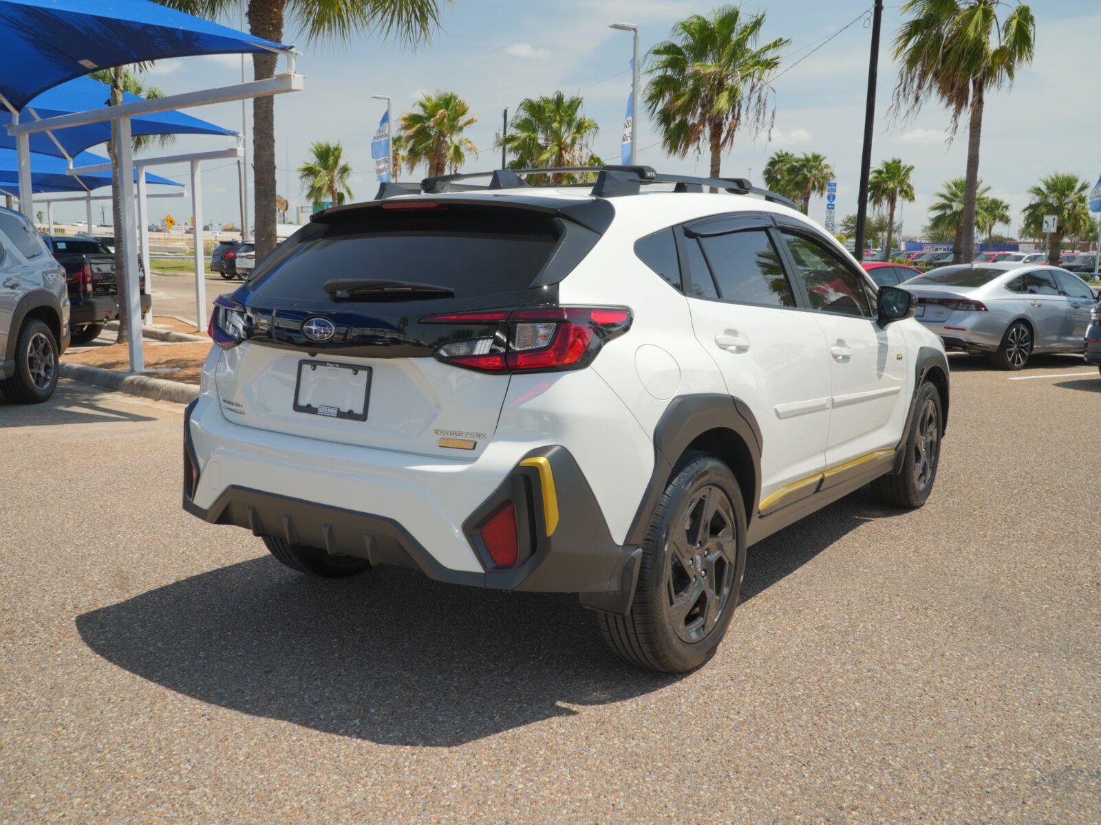Used 2024 Subaru Crosstrek 2.5i Sport w/ Crosstrek Mirror Package AWD/4WD image 11