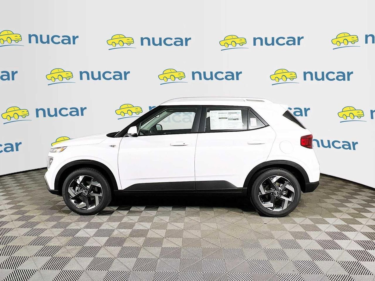 New 2026 Hyundai Venue SEL FWD image 4