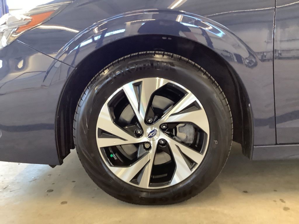 Certified 2025 Subaru Legacy Premium image 18