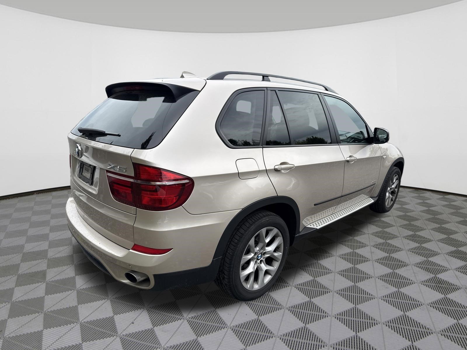 Used 2013 BMW X5 xDrive35i AWD/4WD image 6