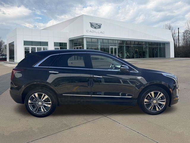 New 2026 Cadillac XT5 Premium Luxury image 2