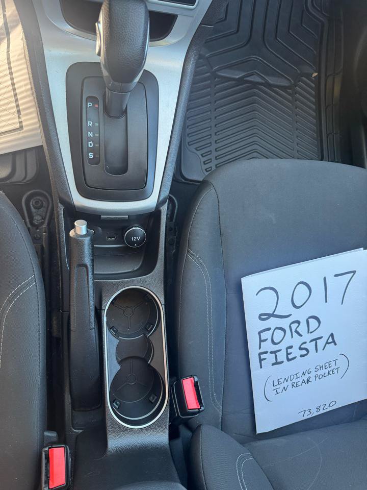 Used 2017 Ford Fiesta SE w/ Cold Weather Package FWD image 9