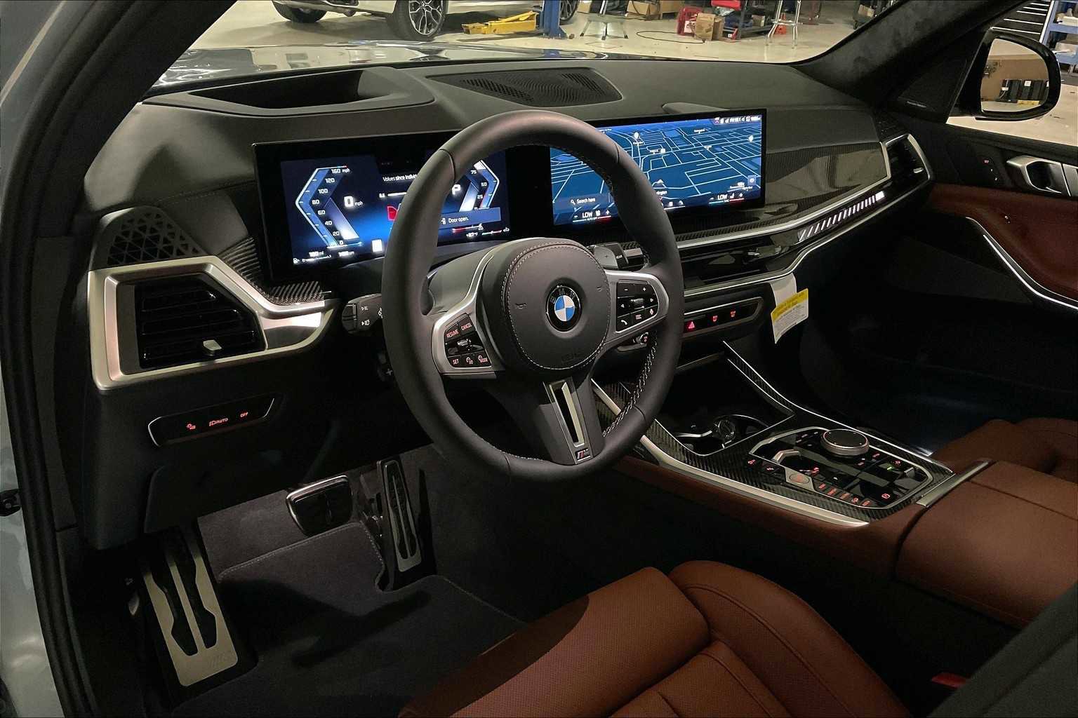 New 2026 BMW X7 M60i image 8