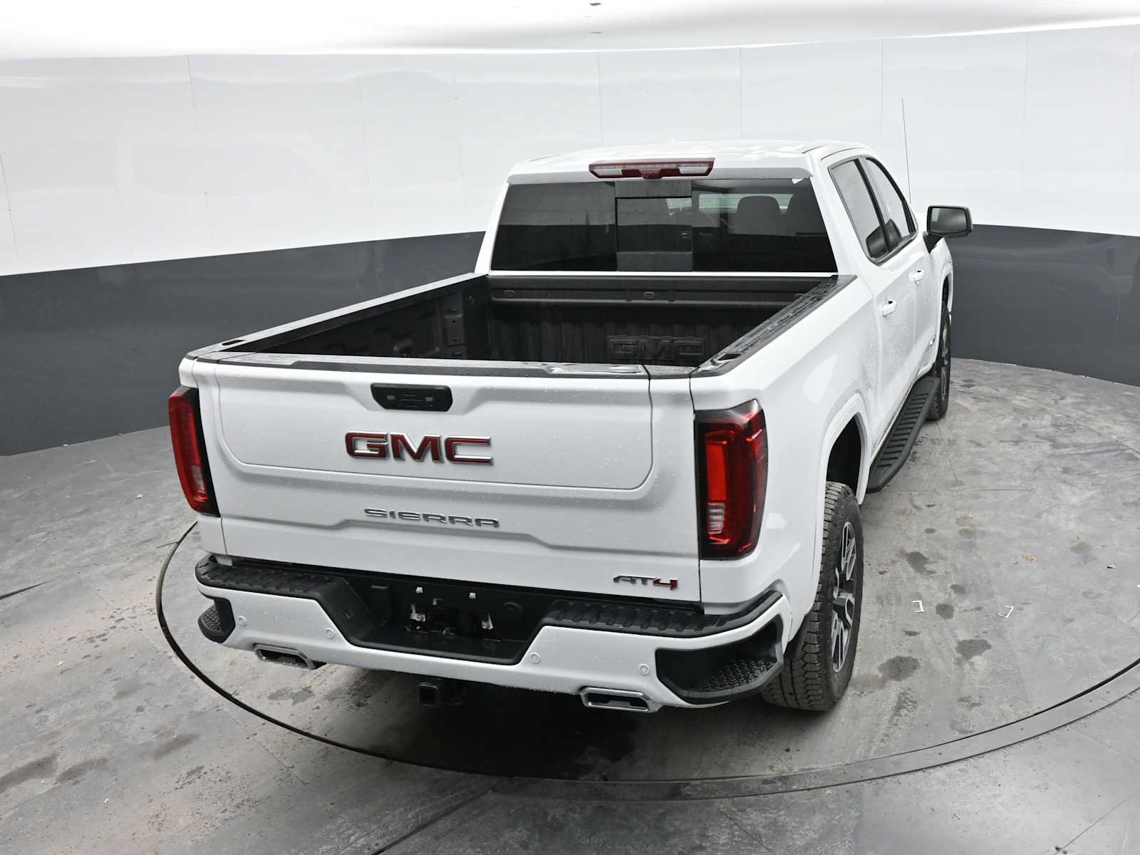 New 2026 GMC Sierra 1500 AT4 w/ AT4 Premium Package AWD/4WD image 34