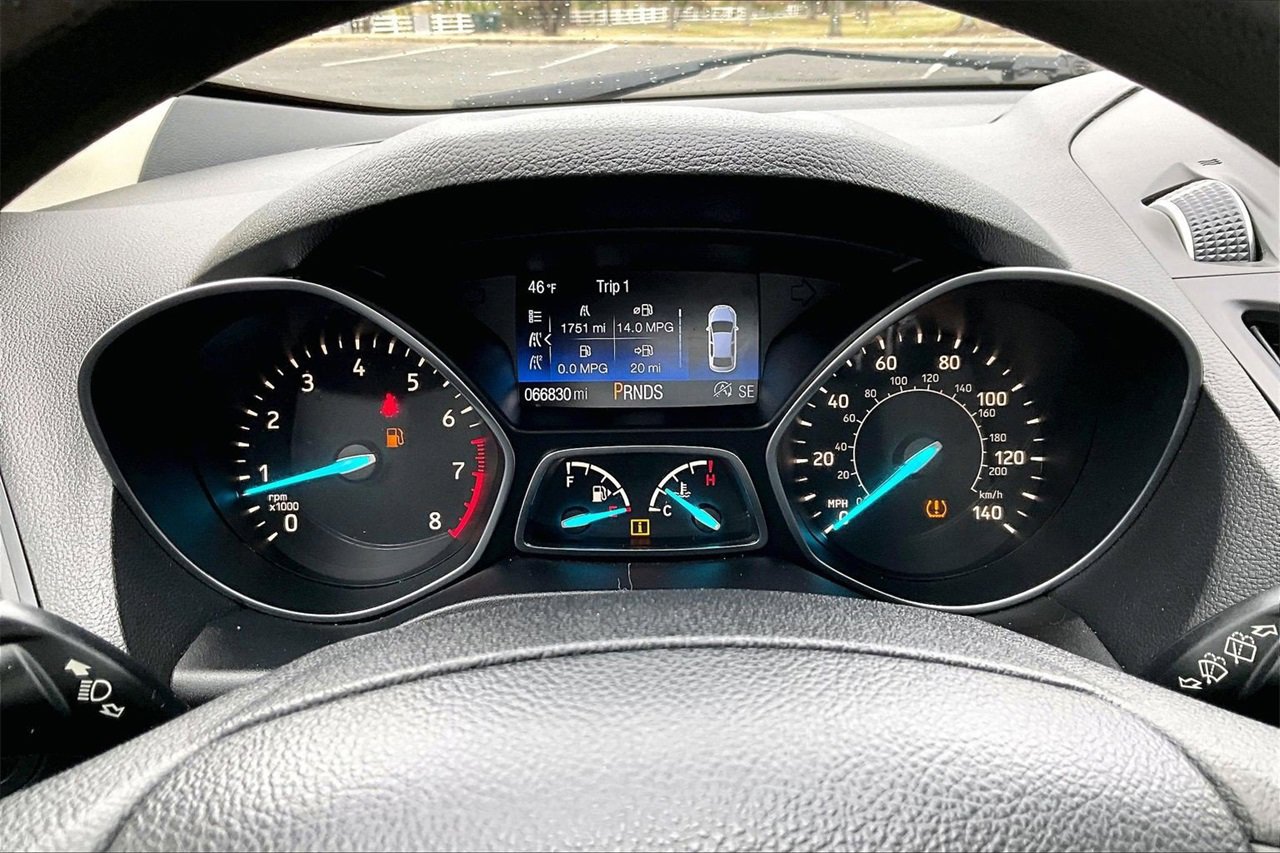 Used 2019 Ford Escape SE image 10