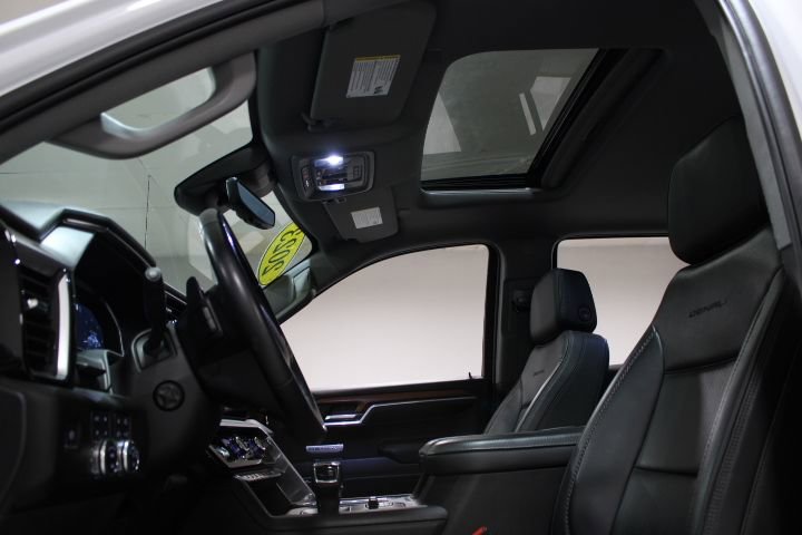 Used 2023 GMC Sierra 1500 Denali w/ Denali Reserve Package image 3
