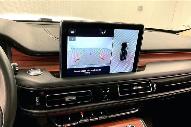 Used 2024 Lincoln Aviator Reserve w/ Class IV Trailer Tow Package image 26