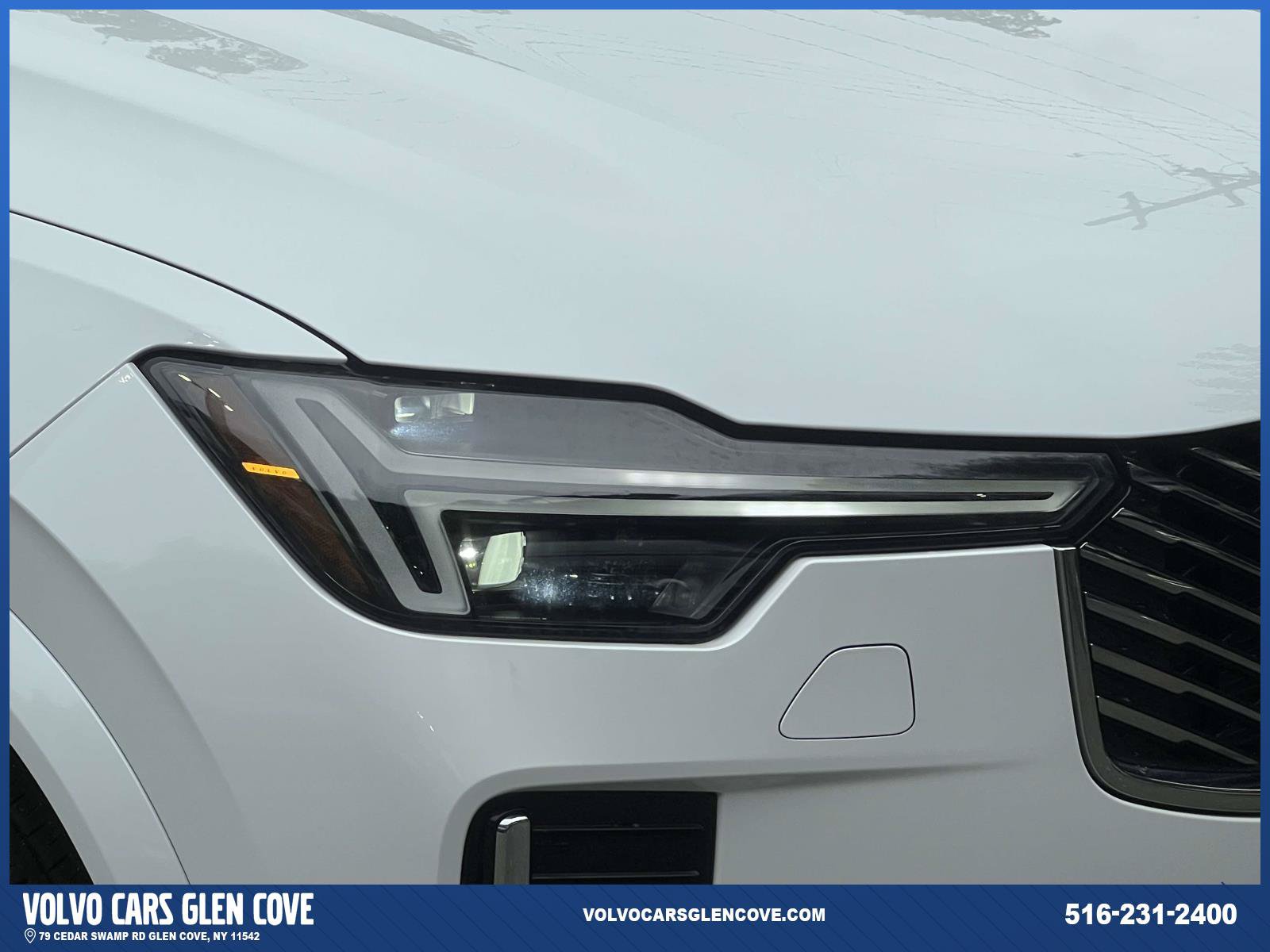 Certified 2025 Volvo XC90 T8 Plus AWD/4WD image 8
