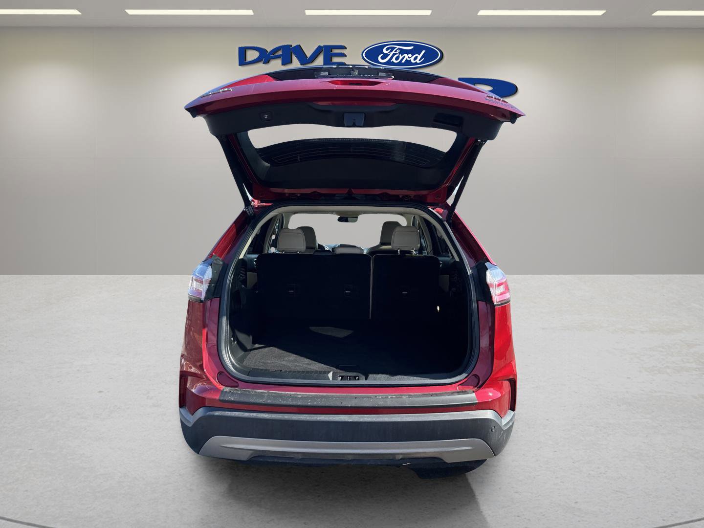 Used 2022 Ford Edge SEL w/ Convenience Package image 12