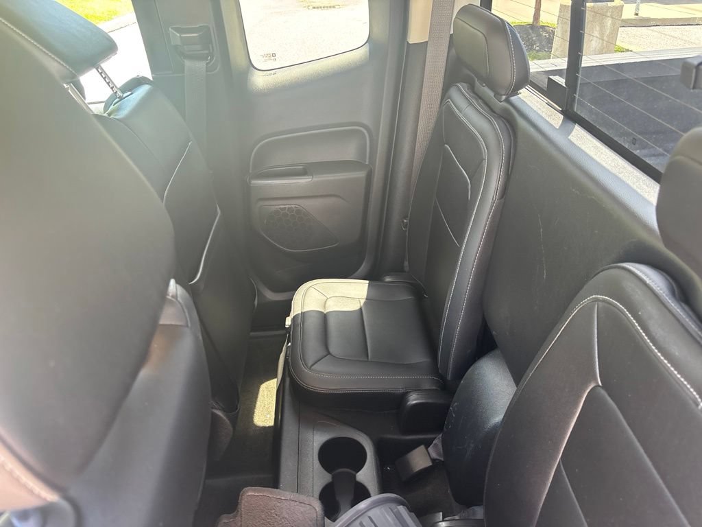 Used 2018 Chevrolet Colorado Z71 AWD/4WD image 18