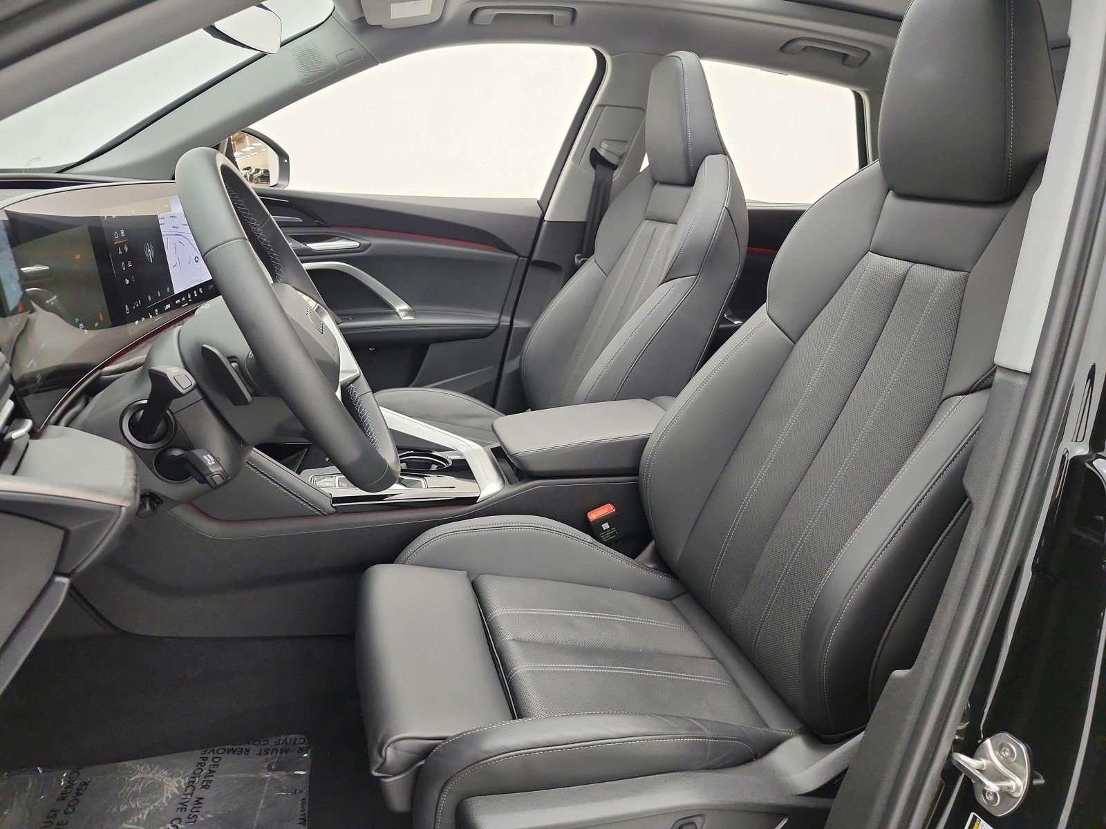 Used 2025 Audi Q5 Premium Plus w/ Premium Plus AWD/4WD image 13