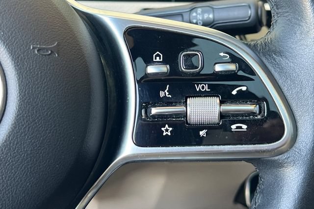 Used 2020 Mercedes-Benz CLA 250 image 30