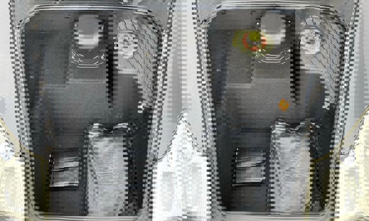 Used 2003 Porsche 911 GT3 RS image 27