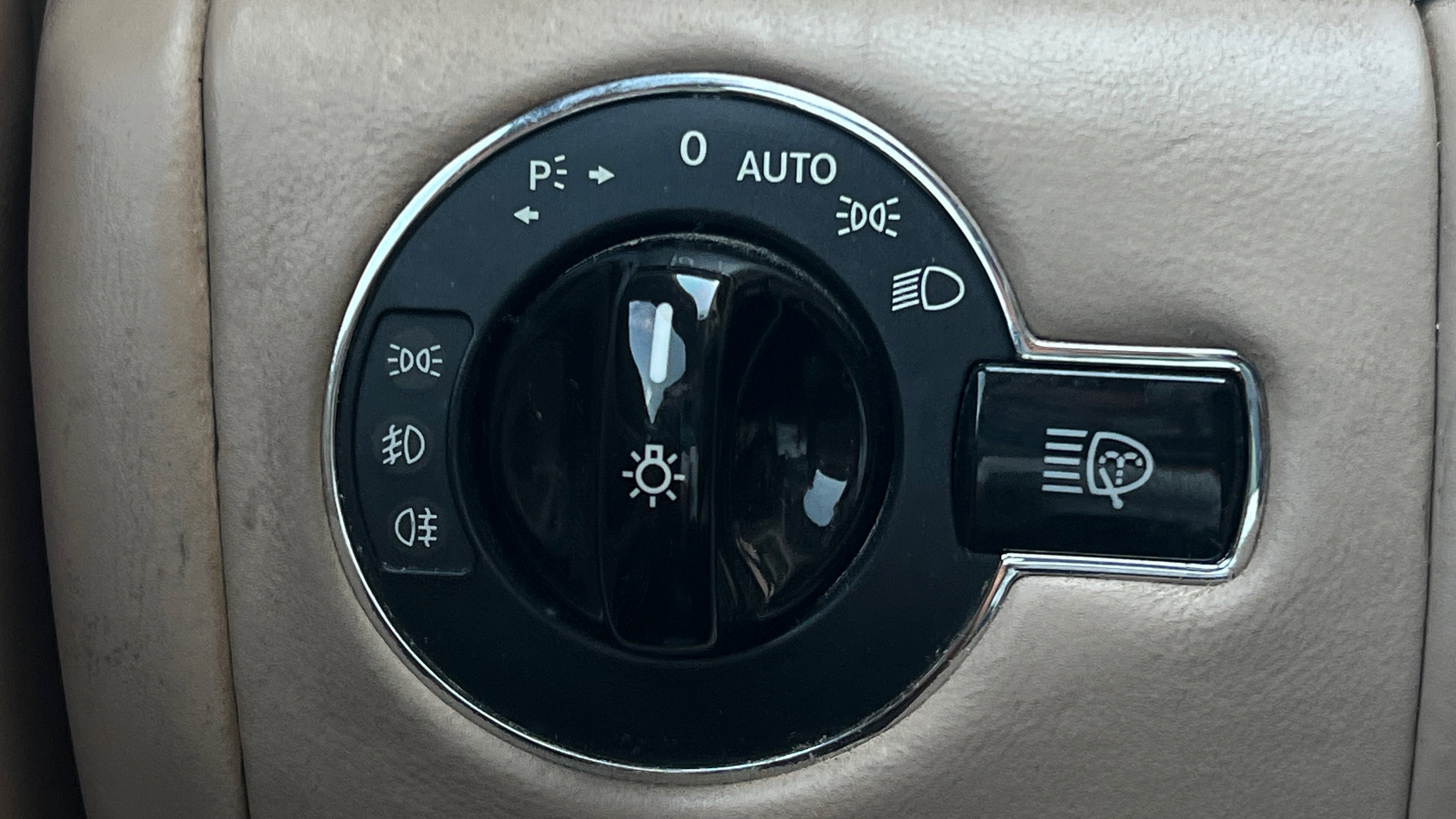 Used 2004 Maybach 57 image 87