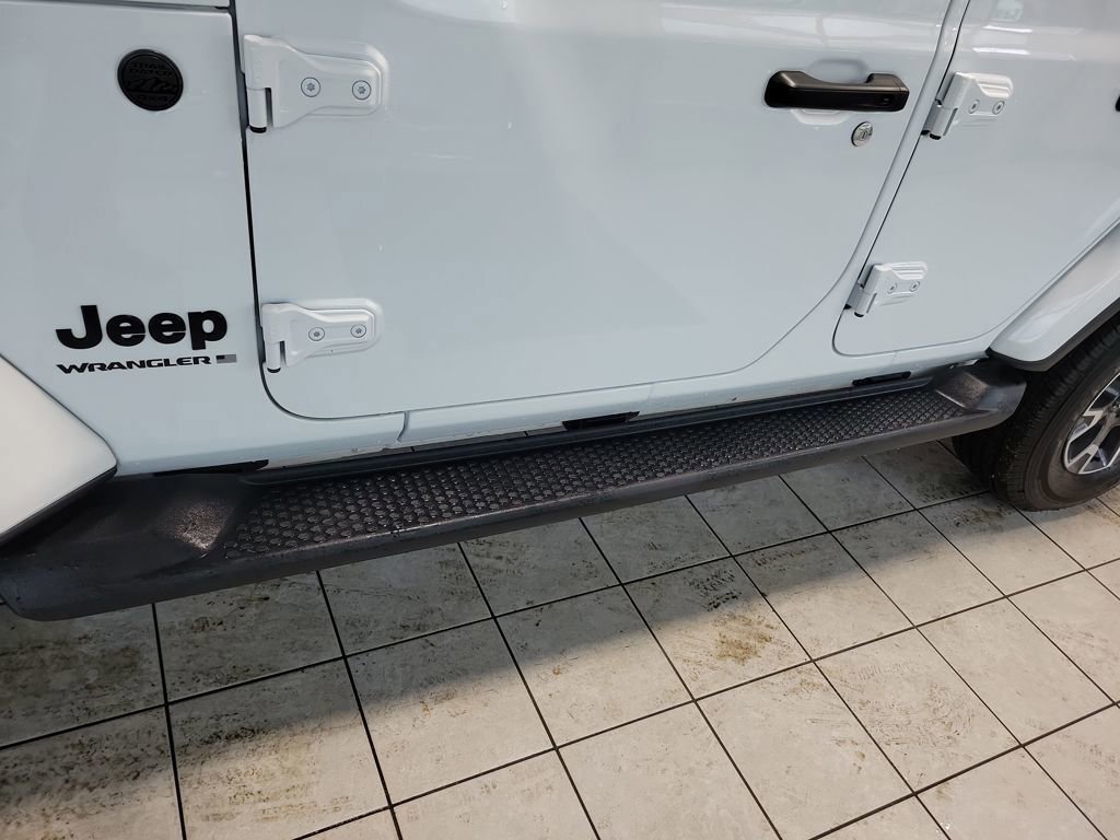 New 2025 Jeep Wrangler Sahara w/ Safety Group image 34