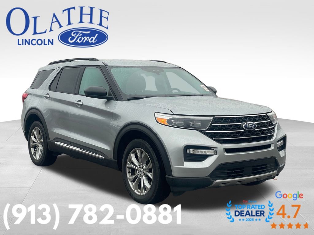 Used 2023 Ford Explorer XLT w/ Equipment Group 202A image 2
