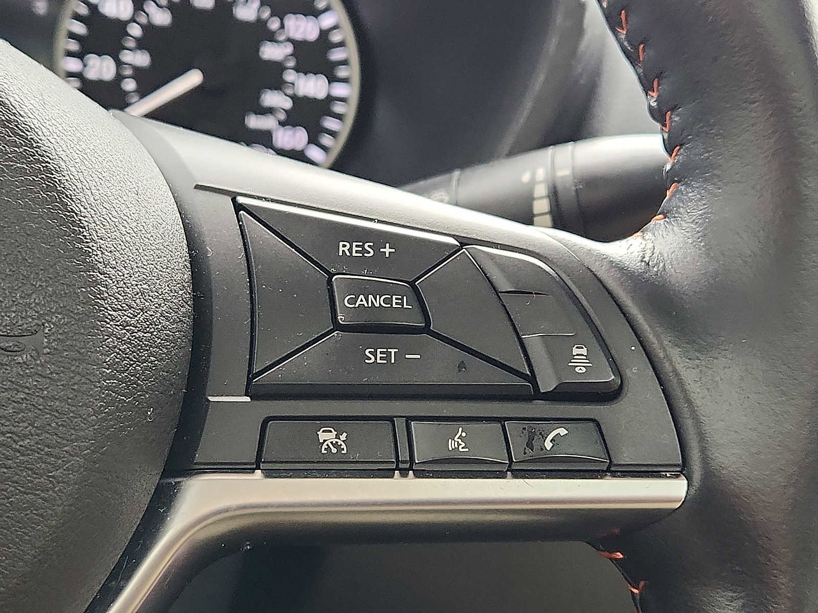 Used 2024 Nissan Sentra SR w/ SR Premium Package image 22