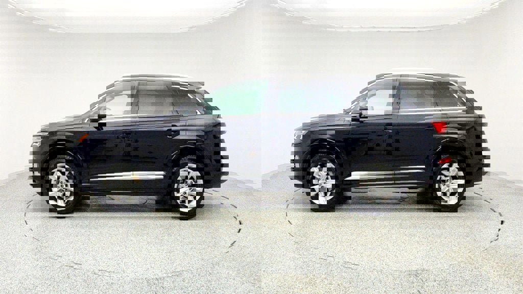 Used 2020 Audi Q7 3.0T Premium w/ Convenience Package image 8