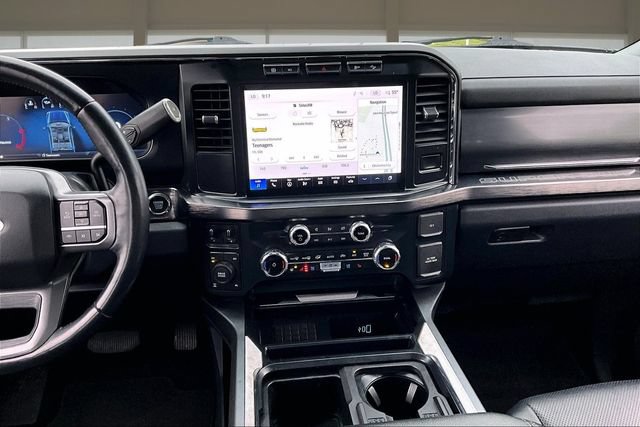 Used 2023 Ford F250 Lariat w/ Sport Appearance Package AWD/4WD image 6