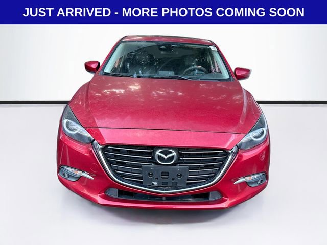Used 2018 MAZDA MAZDA3 Grand Touring image 2